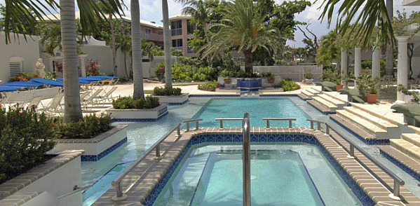 Фото отеля Grand Cayman Beach Suites 5*