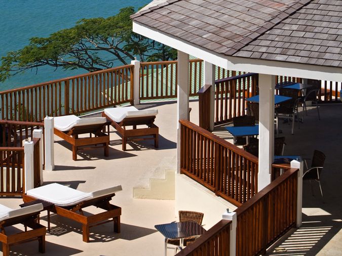   Calabash Cove Resort Spa 5*  