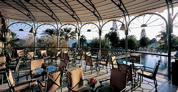 AMATHUS BEACH HOTEL 5* () -    Dionysos terrace
