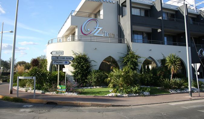 Нудистский отель Oz' Inn 5* Cap d'Agde Франция