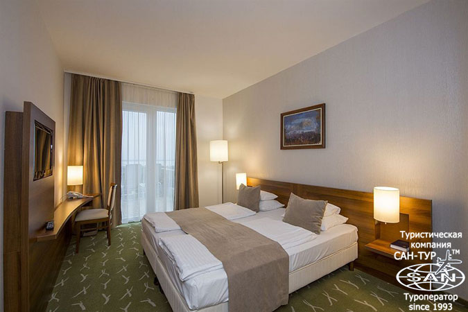 Фото отеля Zenit Hotel Balaton Vonyarcvashegy 4* Венгрия