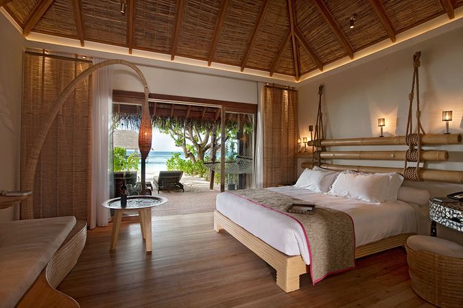  CONSTANCE MOOFUSHI RESORT 5* DELUXE