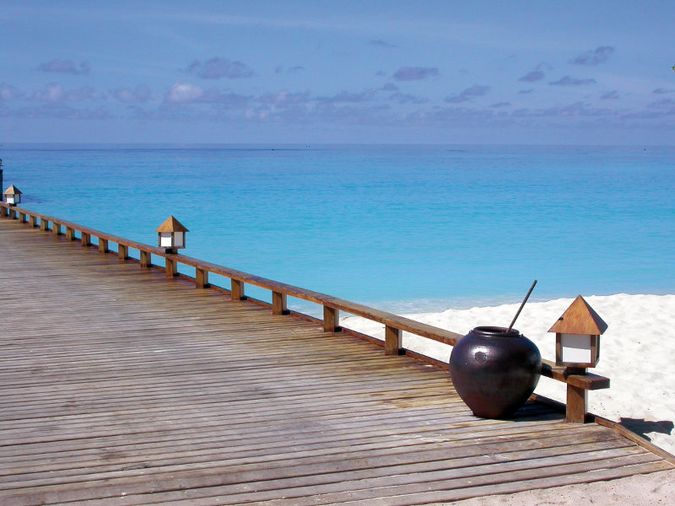 Отель PALM BEACH RESORT AND SPA 5* Мальдивские острова САН-ТУР