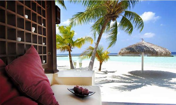 KURUMBA MALDIVES HOTEL 5* (NORTH MALE ATOLL) - DELUXE BUNGALOW