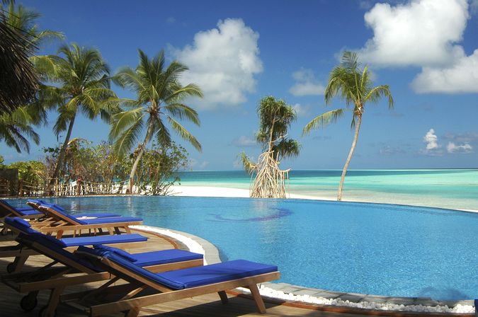 Отель VILU REEF BEACH SPA RESORT 5* - отдых на Мальдивских островах САН-ТУР