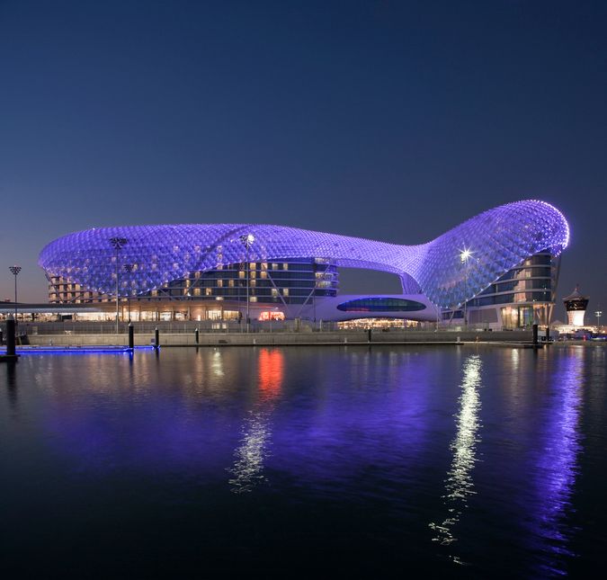 THE YAS HOTEL 5*