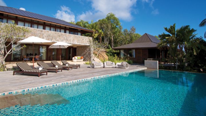 -    - Four Seasons Resort Seychelles Hotel 5*