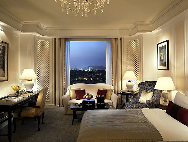    -  Shangri-La Hotel Singapore 5* (C)