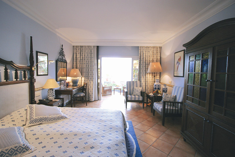 Grand Hotel Residencia 5* ( . -) -   