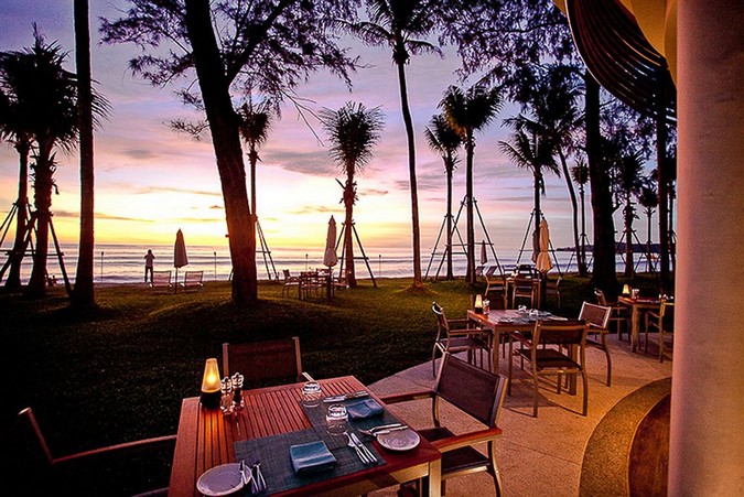 Фото отеля Outrigger Laguna Phuket Beach Resort 5*