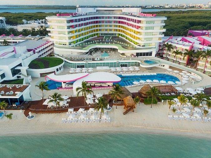 THE TOWER BY TEMPTATION RESORT SPA HOTEL 5* CANCUN  Adults